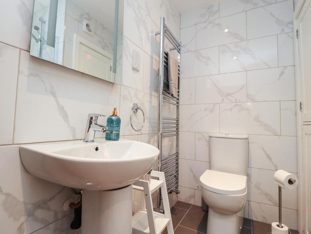 3 Hull House Cottage Скиптън Екстериор снимка